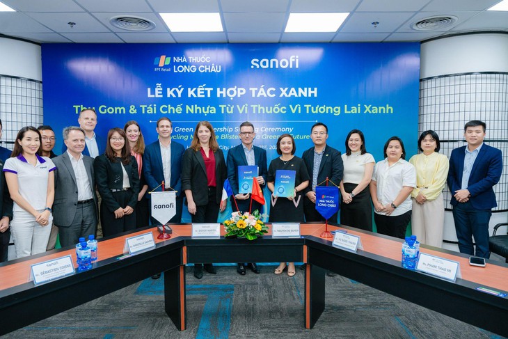 Sanofi và Long Châu tiên phong triển khai thu gom và tái chế nhựa từ vỉ thuốc vì tương lai xanh - Ảnh 3.