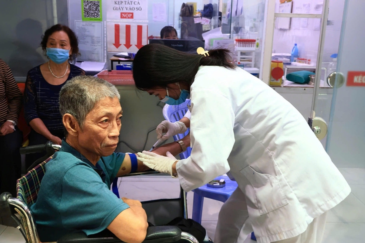 trạm y tế - Ảnh 2.