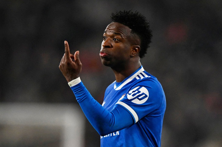 Real Madrid thua sốc, bị loại khỏi Cúp Nhà vua Tây Ban Nha Real Madrid thua sốc, bị loại khỏi Cúp Nhà vua Tây Ban Nha - Ảnh 2.