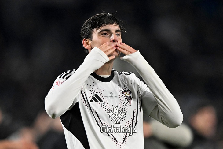 Real Madrid thua sốc, bị loại khỏi Cúp Nhà vua Tây Ban Nha Real Madrid thua sốc, bị loại khỏi Cúp Nhà vua Tây Ban Nha - Ảnh 1.