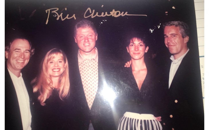 Vợ chồng Clinton chịu ra điều trần vụ Epstein, nói muốn làm gương - Ảnh 2.