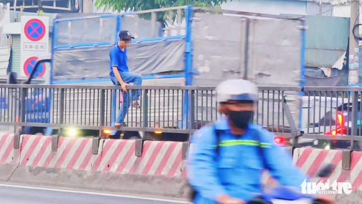 dải phân cách - Ảnh 4.