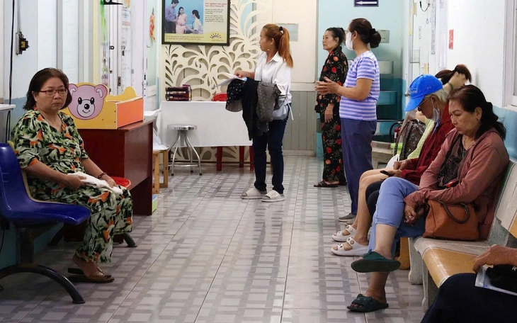 TP.HCM: chuyển đổi nơi đăng ký BHYT tại Trung tâm Y tế - Ảnh 1.