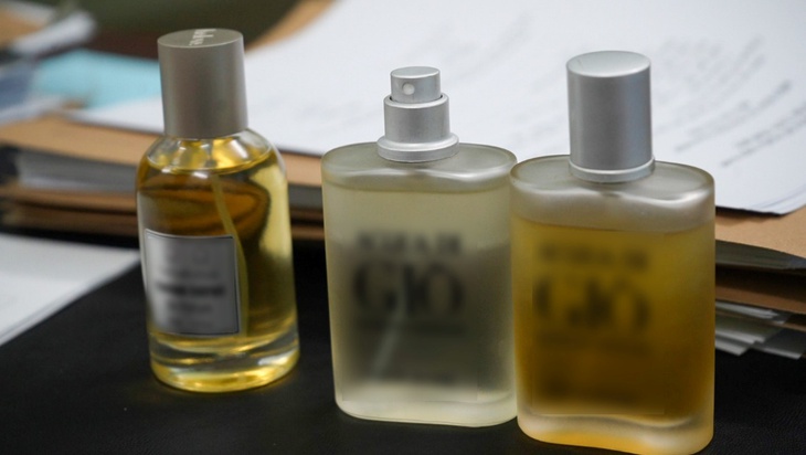 nước hoa giả - Ảnh 2.