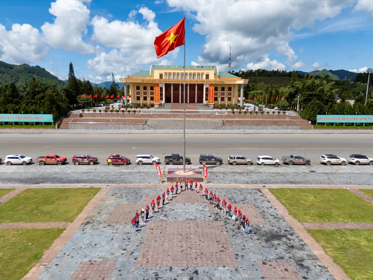 Tây A Pa Chải - Ảnh 2.