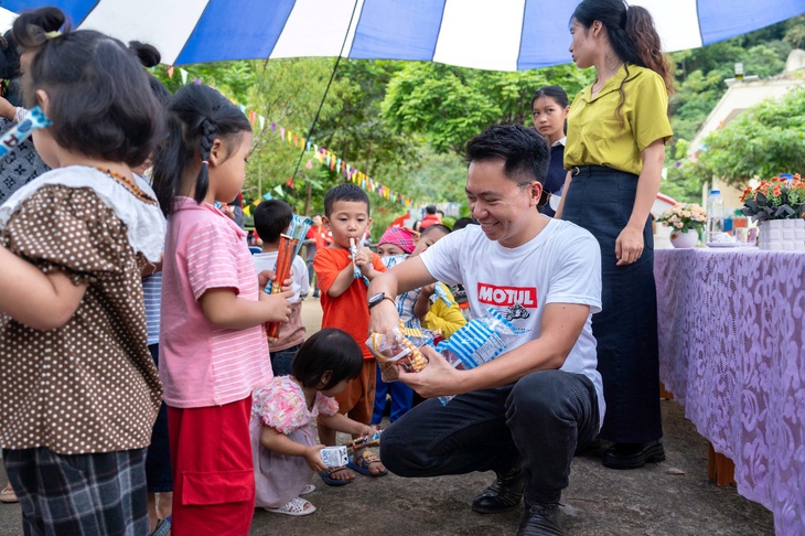 Tây A Pa Chải - Ảnh 5.