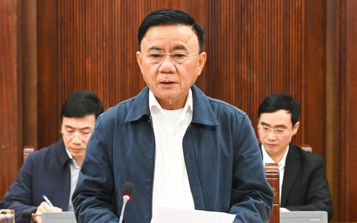 Ban Bí thư: Áp dụng biện pháp xác thực danh tính bắt buộc đối với người dùng mạng xã hội  - Ảnh 3.