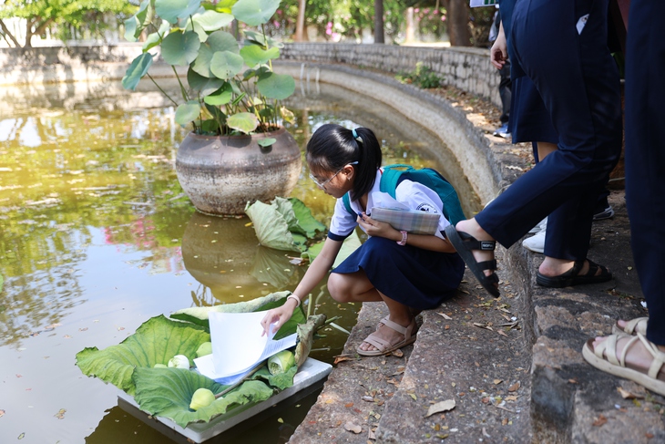 Ấn tượng với đề thi 'văn hay chữ tốt' ở TP.HCM - Ảnh 3.