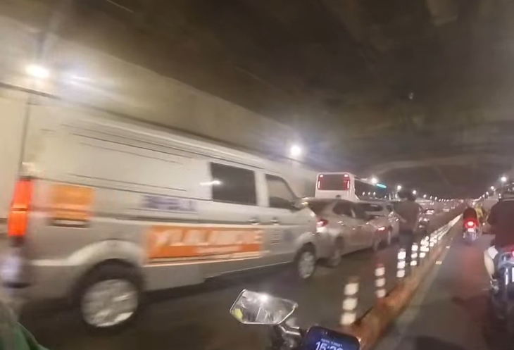 tai nạn liên hoàn - Ảnh 4.