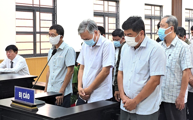 Nhiều cán bộ Long Xuyên kêu 'oan' so với cáo trạng truy tố - Ảnh 5.