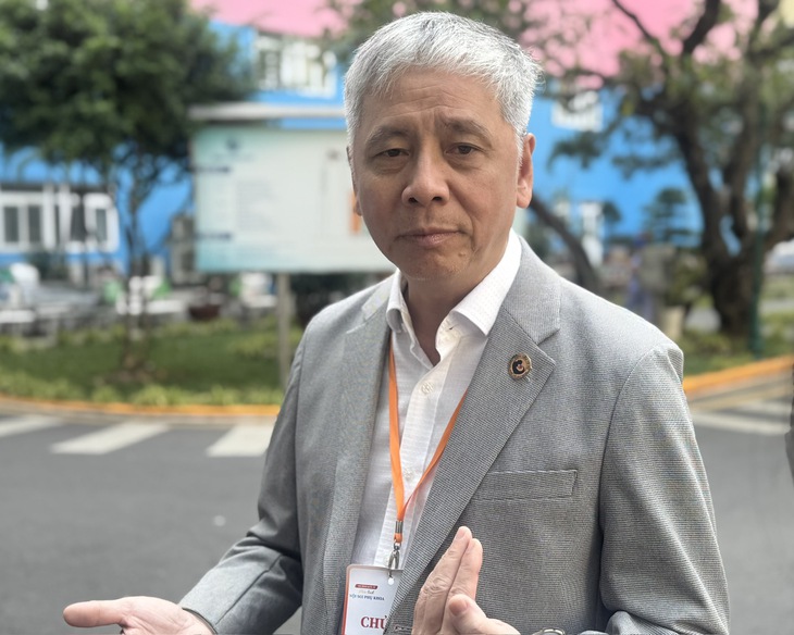 Bệnh viện Từ Dũ tiên phong đào tạo phẫu thuật nội soi phụ khoa chuẩn quốc tế - Ảnh 2.