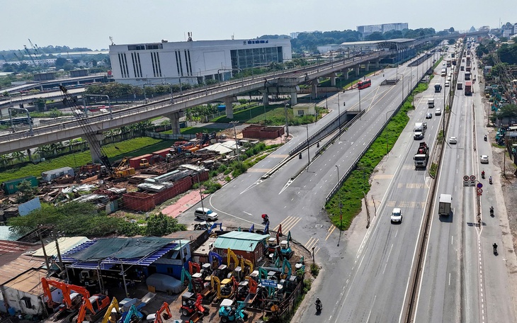 Nhà đầu tư đề xuất thu phí theo chặng ở dự án BOT Xa lộ Hà Nội và Quốc lộ 1 - Ảnh 2.