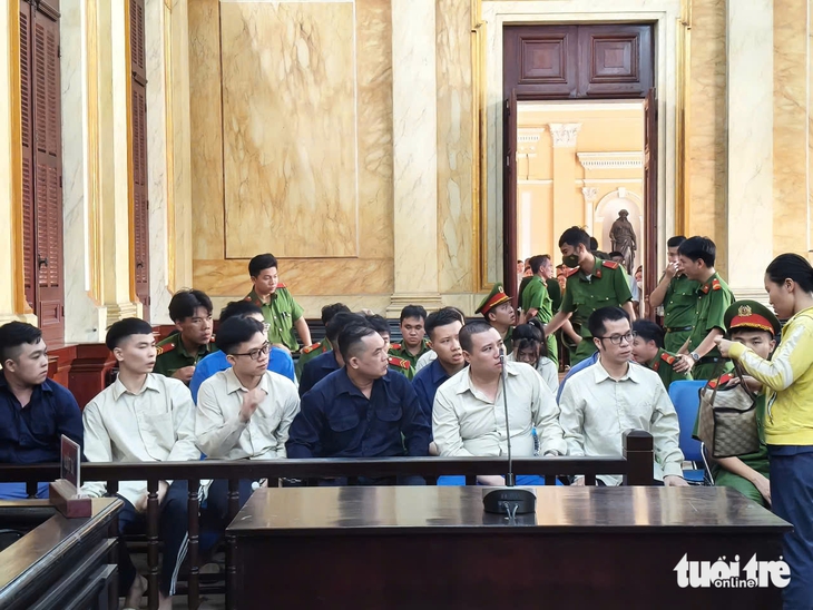 Tổ chức buôn bán ma túy tại TP.HCM: Hai bị cáo lĩnh án chung thân - Ảnh 3.