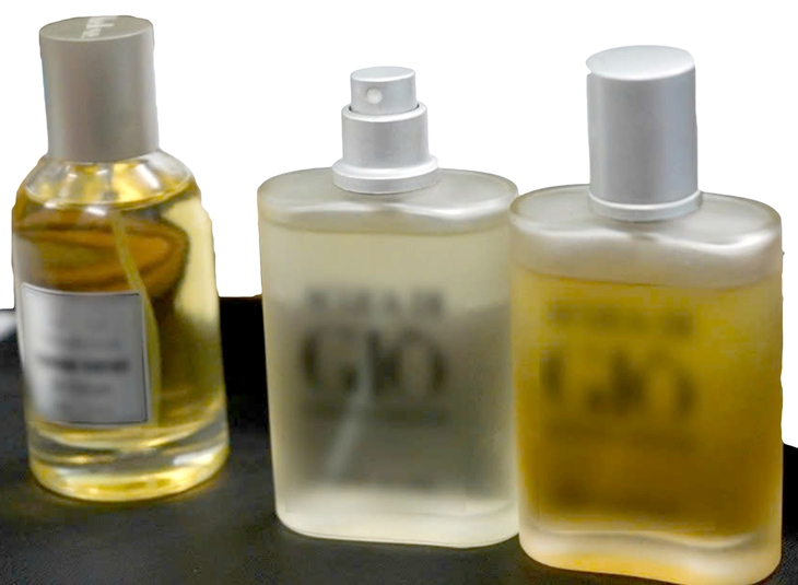 nước hoa giả - Ảnh 2.