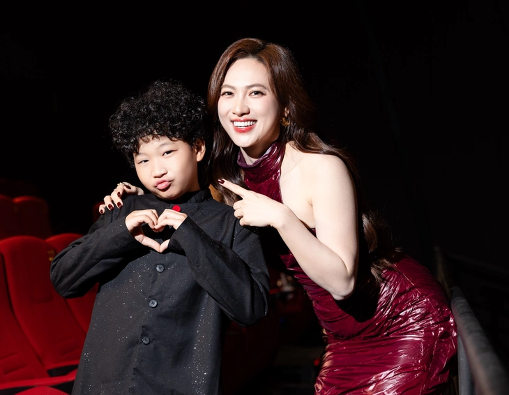 Phương Anh Đào - Ảnh 2.