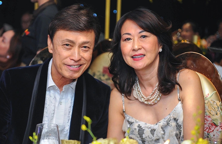 Cuộc sống của danh ca Tuấn Ngọc trước khi ly hôn ở tuổi 79 - Ảnh 1.