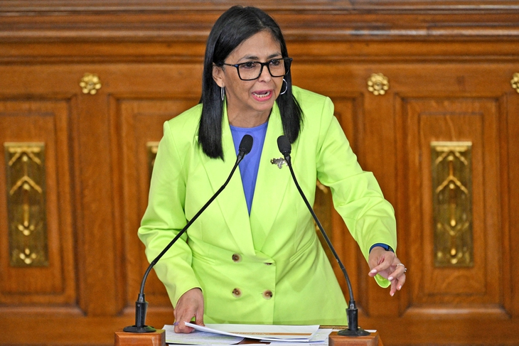 Tổng thống lâm thời Venezuela nói không sợ đối đầu ngoại giao với Mỹ - Ảnh 1.