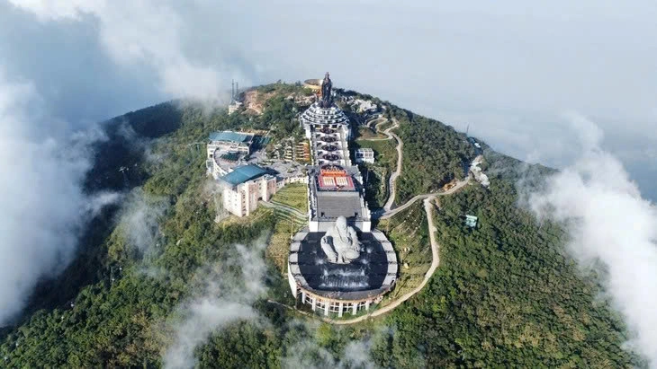 ‘Công trình tại khu du lịch núi Bà Đen không áp đảo thiên nhiên’ - Ảnh 3. núi Bà Đen - Ảnh 3.