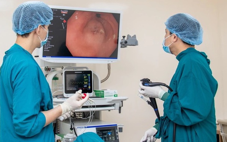 Nhiều bạn 9X mắc ung thư đại trực tràng - Ảnh 2.