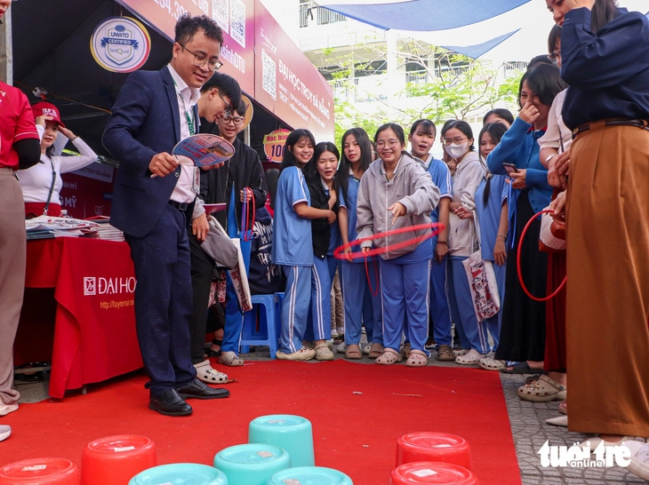 tuyển sinh - Ảnh 2.