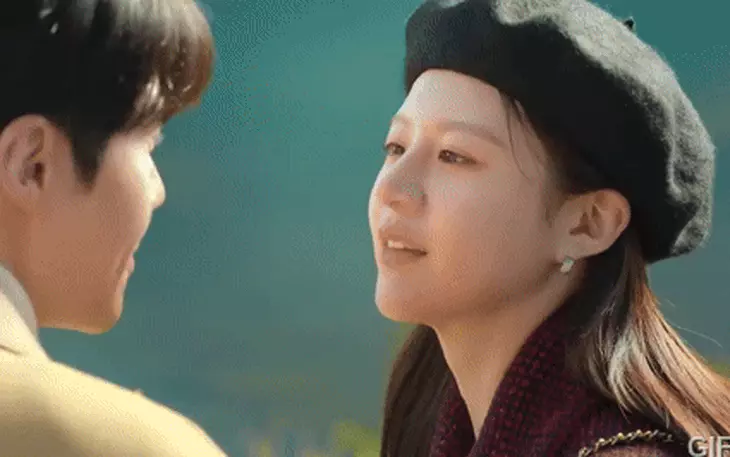 Việt Nam bất ngờ xuất hiện trong phim đang gây sốt của Kim Seon Ho - Ảnh 6.