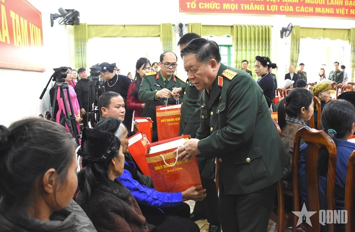 Xây dựng Đảng bộ Quân đội mẫu mực, tiêu biểu, ngang tầm nhiệm vụ - Ảnh 2.