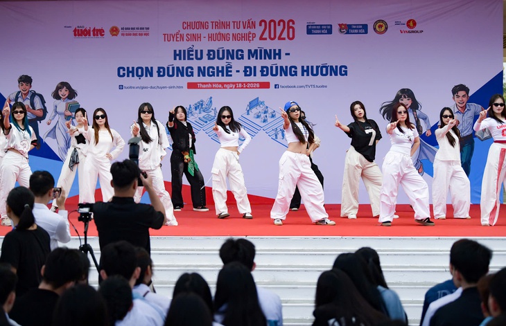 tư vấn tuyển sinh - Ảnh 7.