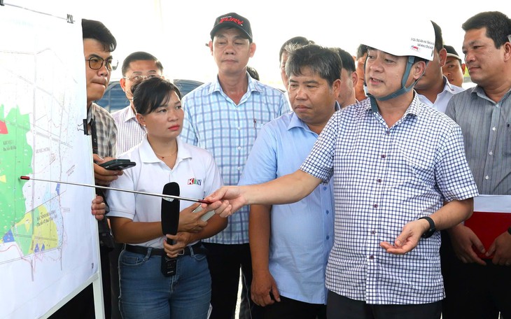 Chủ tịch UBND tỉnh Khánh Hòa: Báo chí góp phần vào sự thành công của tỉnh trong năm 2025 - Ảnh 2.