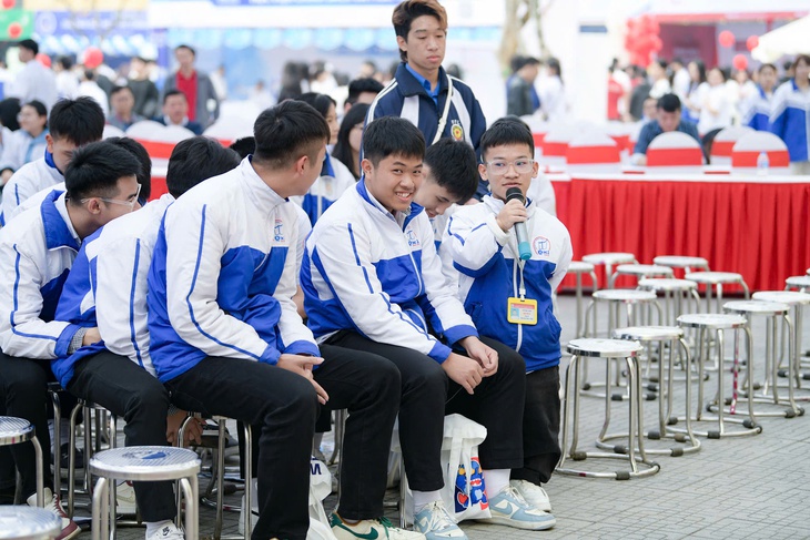 Học sinh Thanh Hóa cân não chọn nghề: Né ngành 'hot' hay bám thị trường? - Ảnh 5.