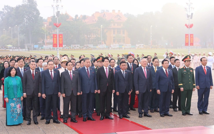 Hai tay xây dựng một sơn hà: Cầu truyền hình kỉ niệm 85 năm ngày Bác về nước - Ảnh 2.