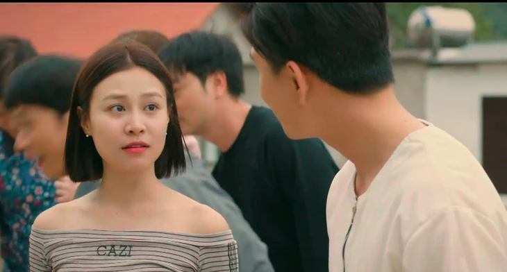 Huyền Lizzie hết 'mắt toét' sau khi chia tay Cách em 1 milimet - Ảnh 3.