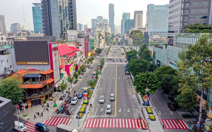 TP.HCM ủng hộ Khang Điền tiếp tục chỉnh trang chợ Bến Thành, trục Nguyễn Huệ, Đồng Khởi - Ảnh 2.