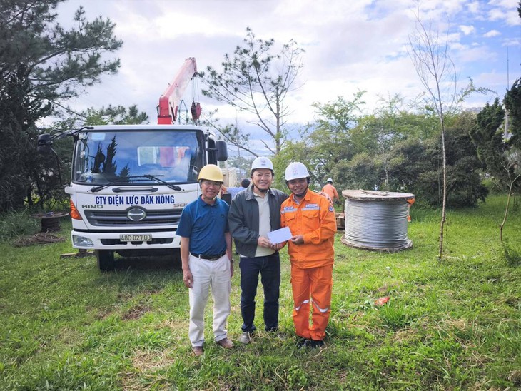 Đầu tư xây dựng lưới điện năm 2025: EVNSPC về đích vượt chỉ tiêu - Ảnh 5.