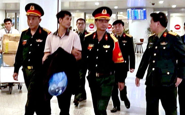 Thượng tướng Nguyễn Văn Gấu làm việc với Cục Điều tra hình sự Bộ Quốc phòng - Ảnh 2.