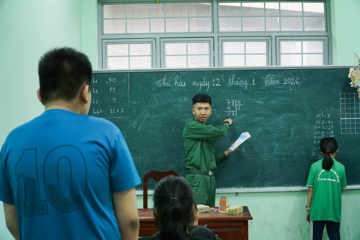 Lớp học - Ảnh 2.