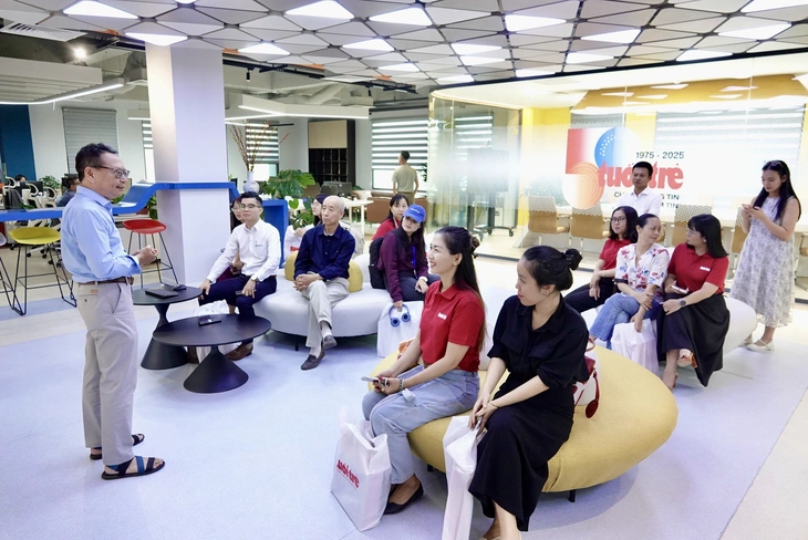 Thu hẹp khoảng cách đào tạo và thực tiễn truyền thông trong kỷ nguyên AI - Ảnh 4.