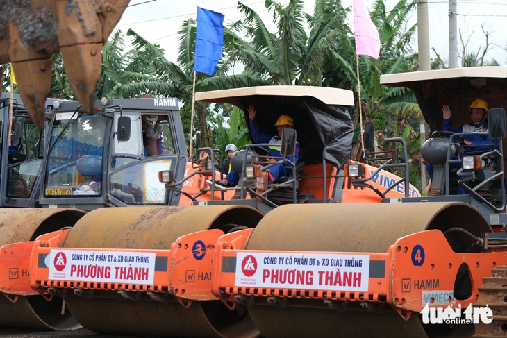 Lâm Đồng 'phá băng' hạ tầng đường cao tốc, rộng cửa kết nối - Ảnh 2.