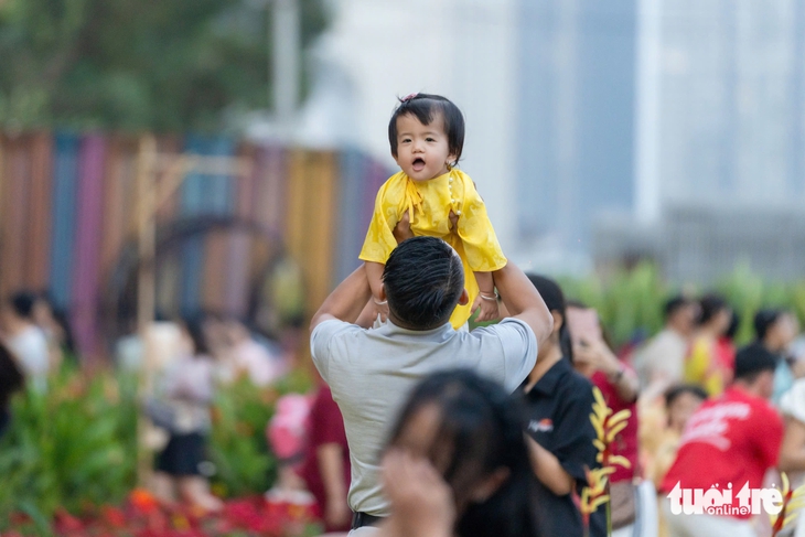 Tết sớm - Ảnh 20.