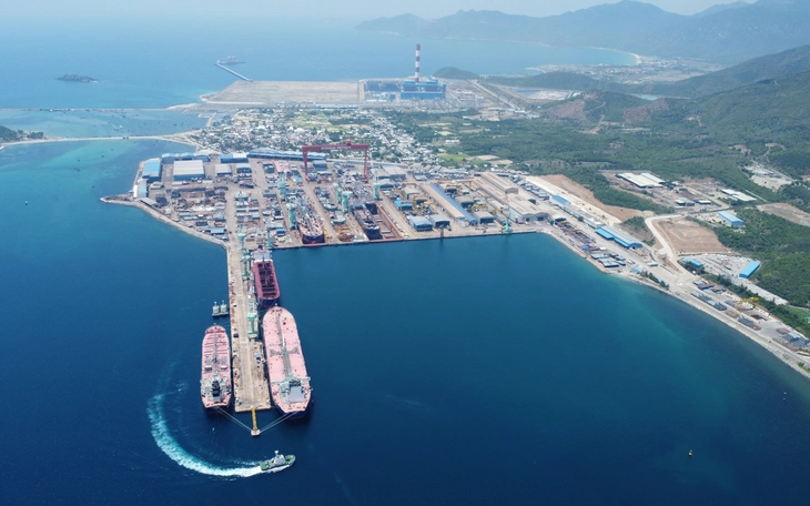 Đại hội XIV: Đổi mới mô hình tăng trưởng để Việt Nam bứt phá - Ảnh 4.