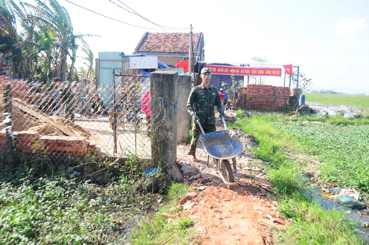 Bộ đội Đà Nẵng hoàn công 'Chiến dịch Quang Trung', thần tốc làm 286 nhà chỉ chưa đầy 2 tháng - Ảnh 2.