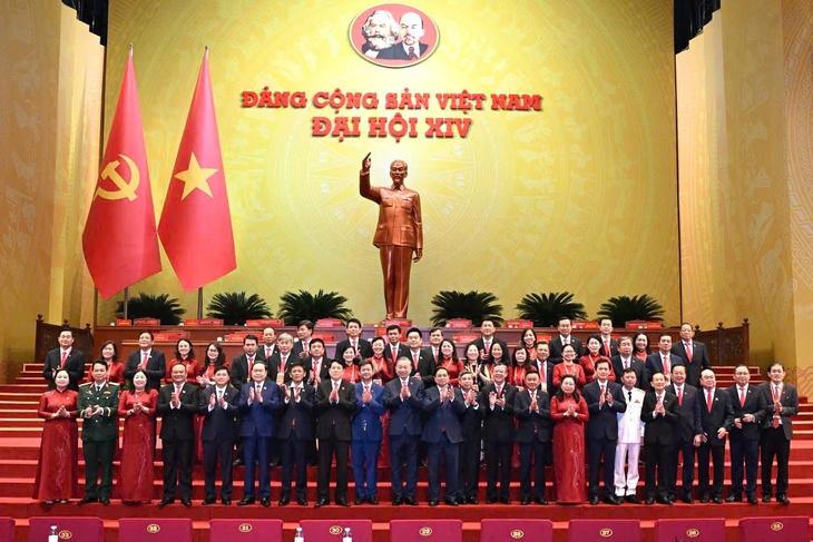 Hôm nay, Đại hội XIV của Đảng thảo luận tại hội trường các nội dung văn kiện - Ảnh 6.