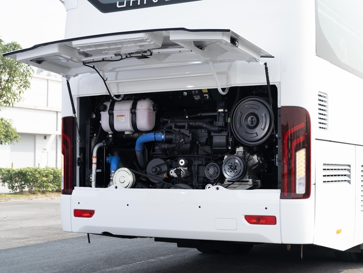 Hyundai ra mắt xe khách mới cho người Việt: Công suất 440 mã lực, 47 chỗ giá từ 4,5 tỉ - Ảnh 11.