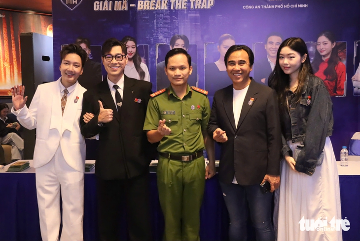 MC Quyền Linh cùng giới trẻ ‘thoát bẫy’ ma túy thời 4.0 - Ảnh 3.