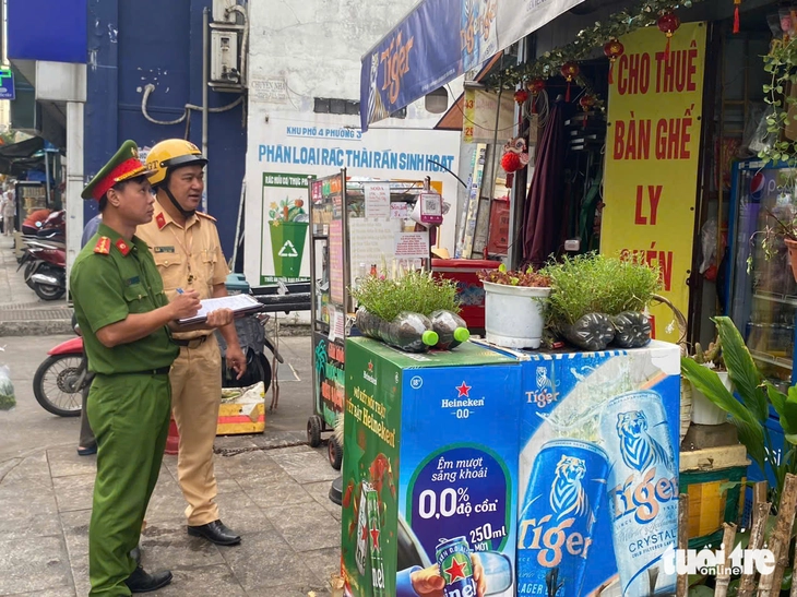 vỉa hè - Ảnh 3.