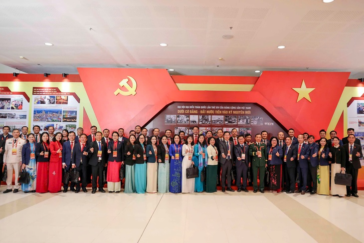 Bác Hồ - Ảnh 3.