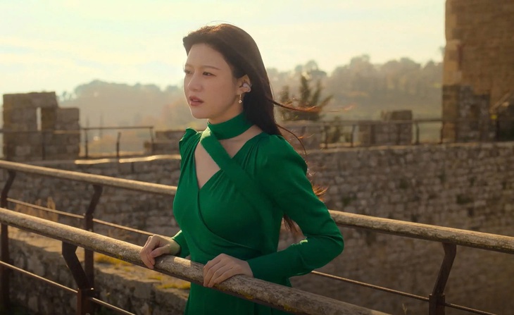 Tiếng yêu này, anh có dịch được không? - Ảnh 2.