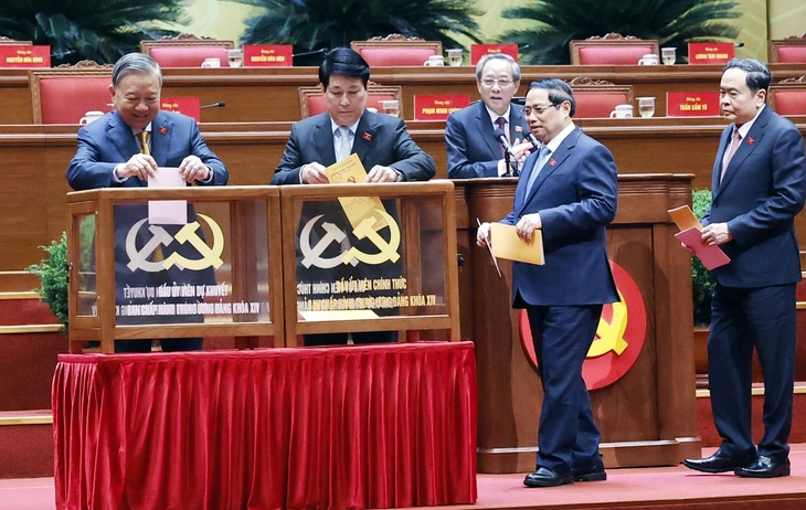 Trọng trách đưa Việt Nam tiến lên giàu mạnh - Ảnh 1. Đại hội XIV - Ảnh 2.