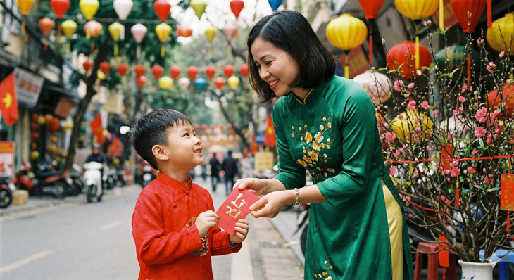 Cha mẹ lấy tiền lì xì của con, coi chừng bị phạt - Ảnh 1. Cha mẹ lấy tiền lì xì của con, coi chừng bị phạt - Ảnh 1.