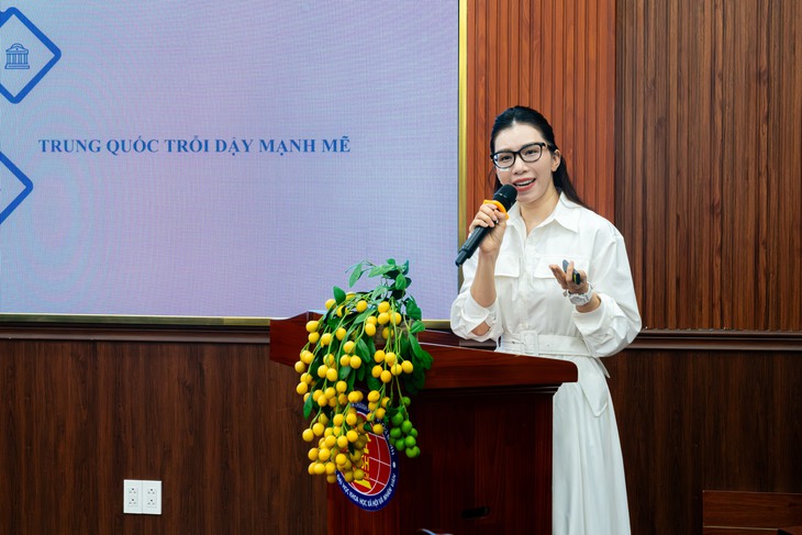 Giữa biến động khu vực, Việt Nam có thể là tác nhân chủ động - Ảnh 2. Việt Nam là ‘điểm sáng đối ngoại’ giữa thế giới biến động - Ảnh 2.