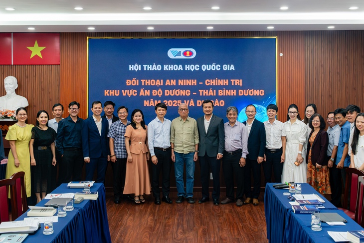 Giữa biến động khu vực, Việt Nam có thể là tác nhân chủ động - Ảnh 1. Việt Nam là ‘điểm sáng đối ngoại’ giữa thế giới biến động - Ảnh 1.